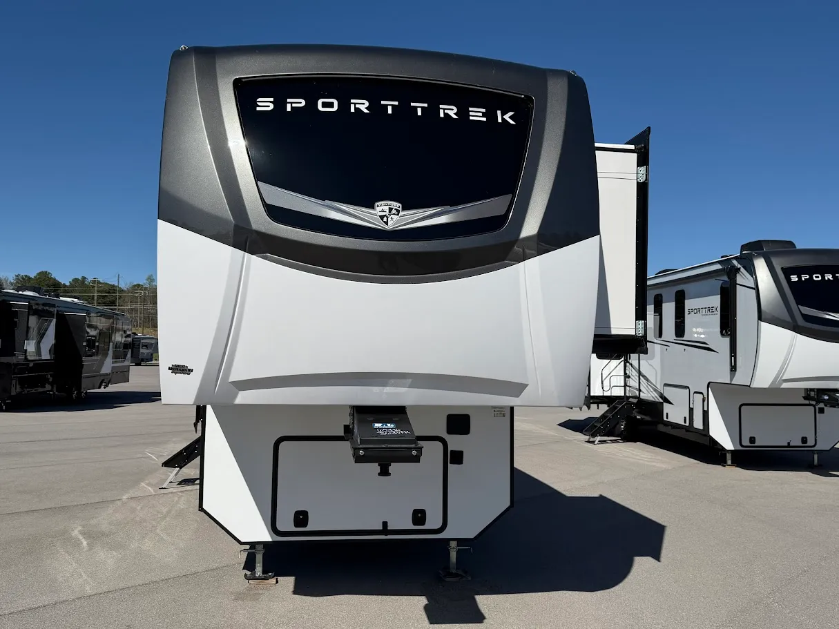 2026 Venture RV SportTrek 5 Touring Edition STTF363VFR - Photo 2