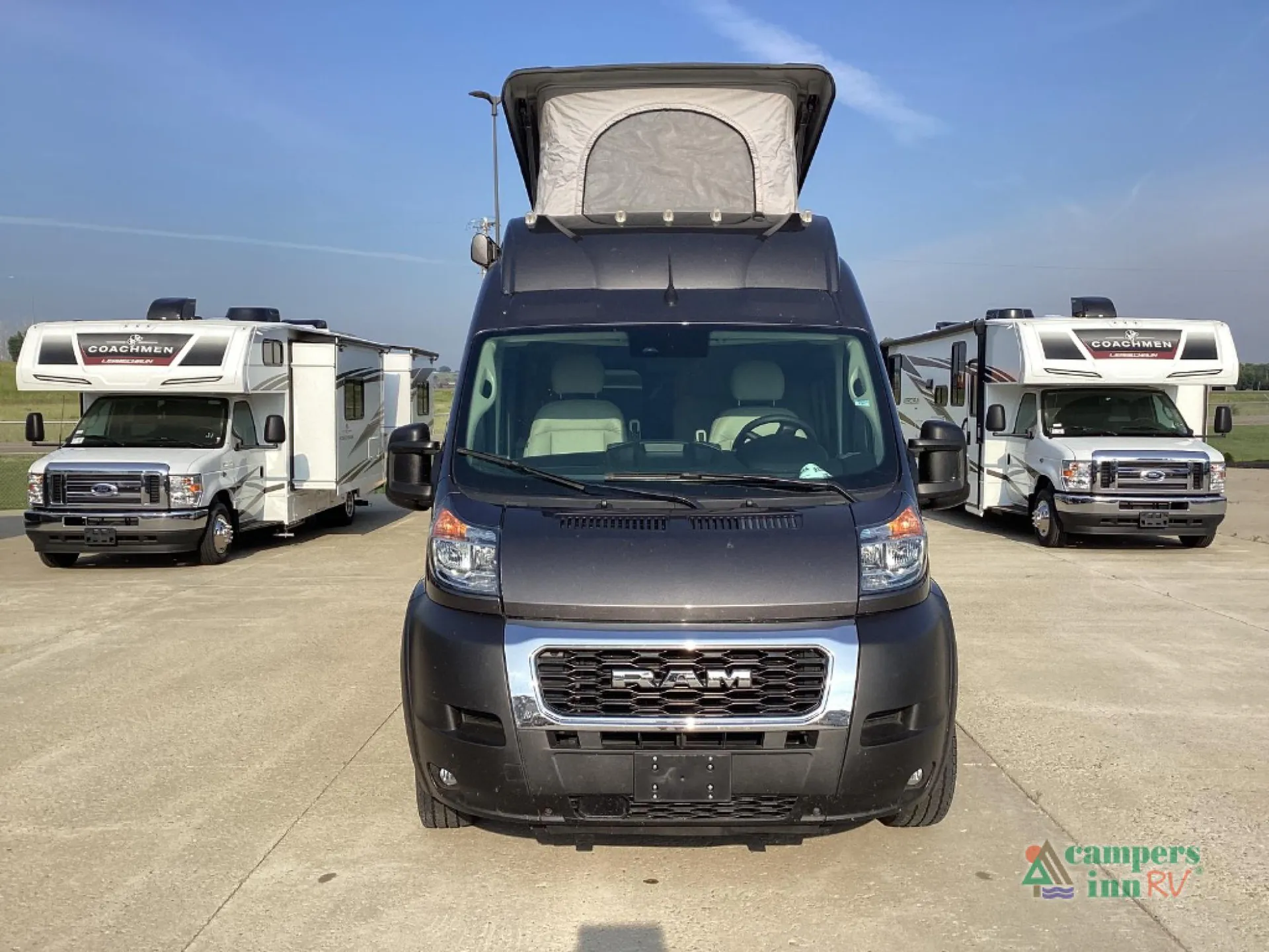 2023 Thor Motor Coach Sequence 20A - Photo 3