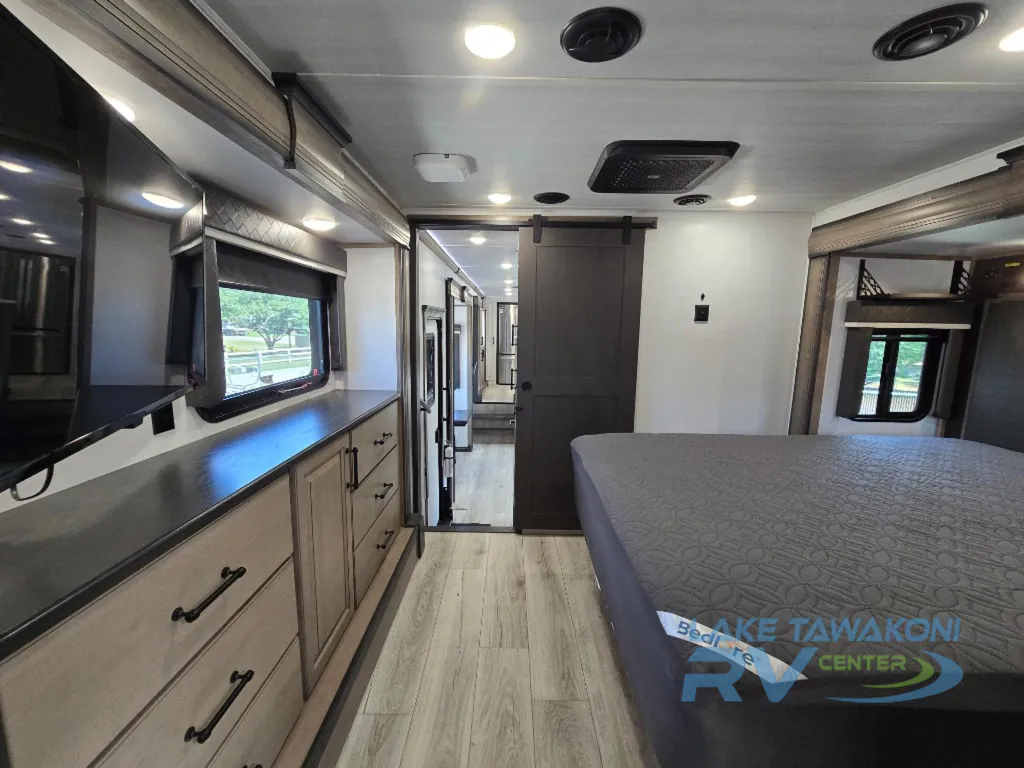 2024 Keystone Montana 3901RK, Photos photo 32