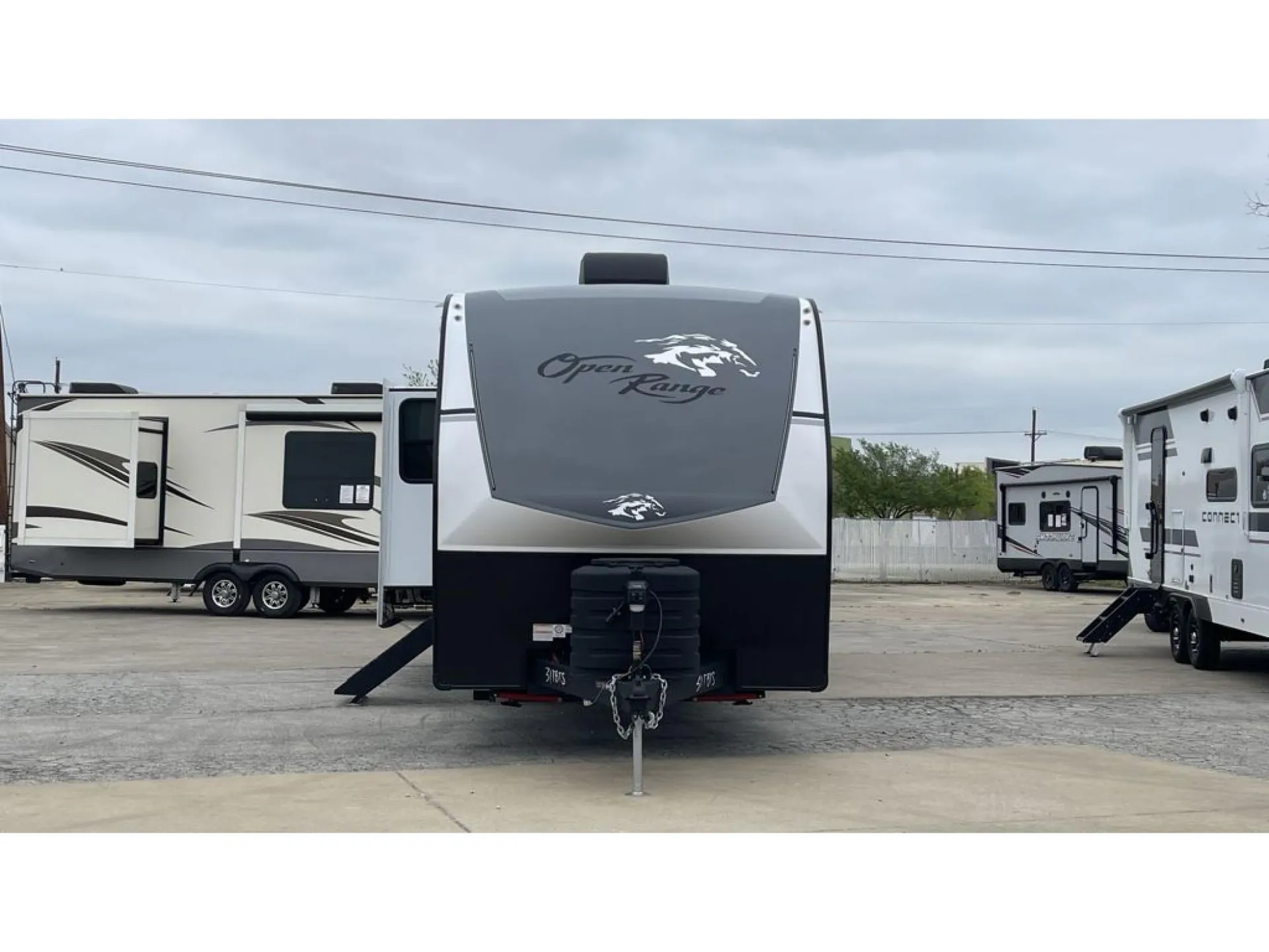 2026 Open Range RV Roamer Light Duty 31TBTS - Photo 4