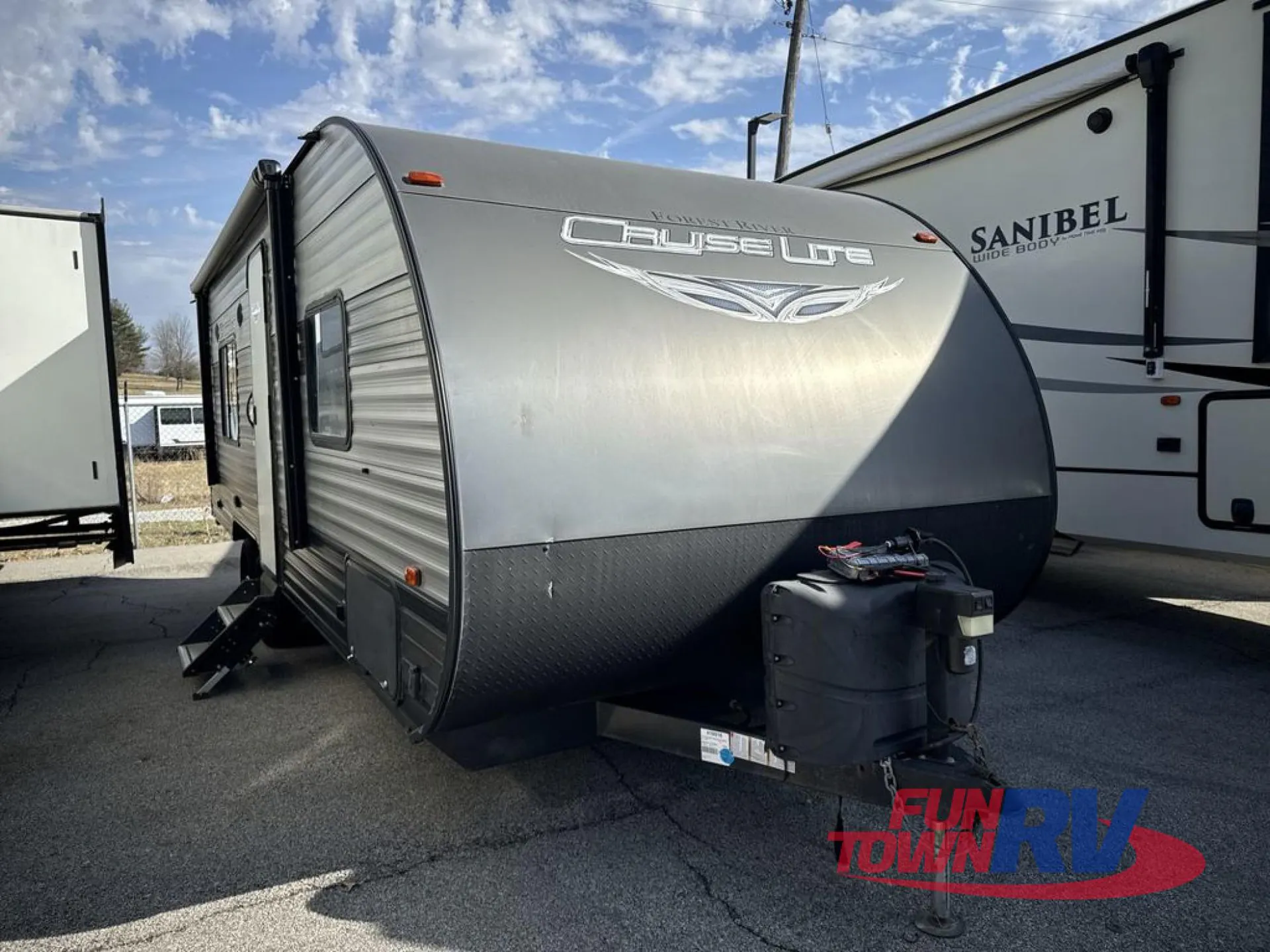 2019 Forest River Salem Cruise Lite 241QBXL - Photo 2