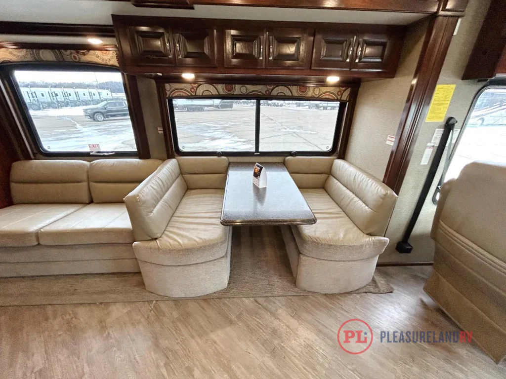 2018 Fleetwood Pace Arrow LXE 38N, Photos photo 11