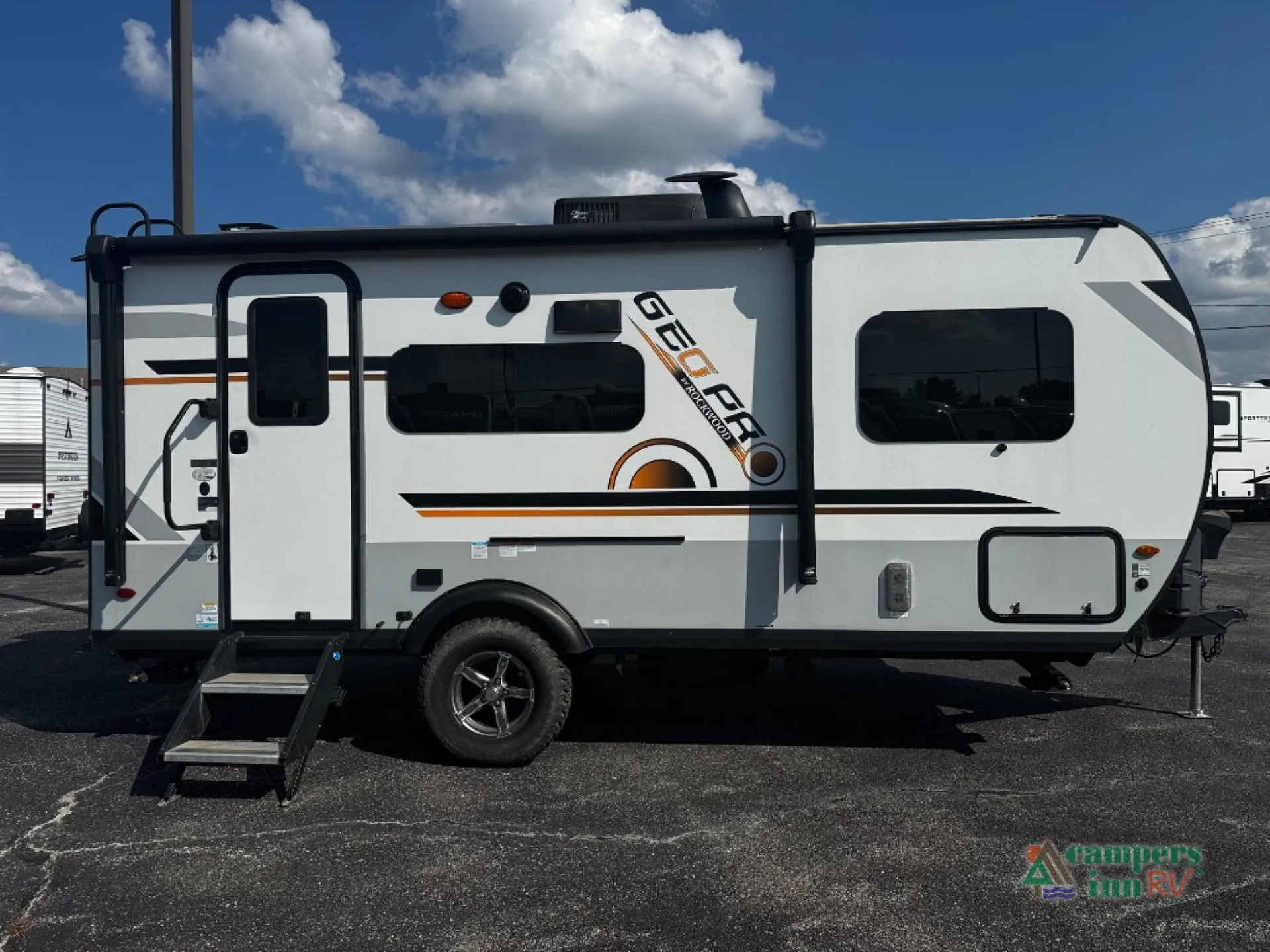 2021 Forest River Rockwood Geo Pro 19FBS - Photo 3