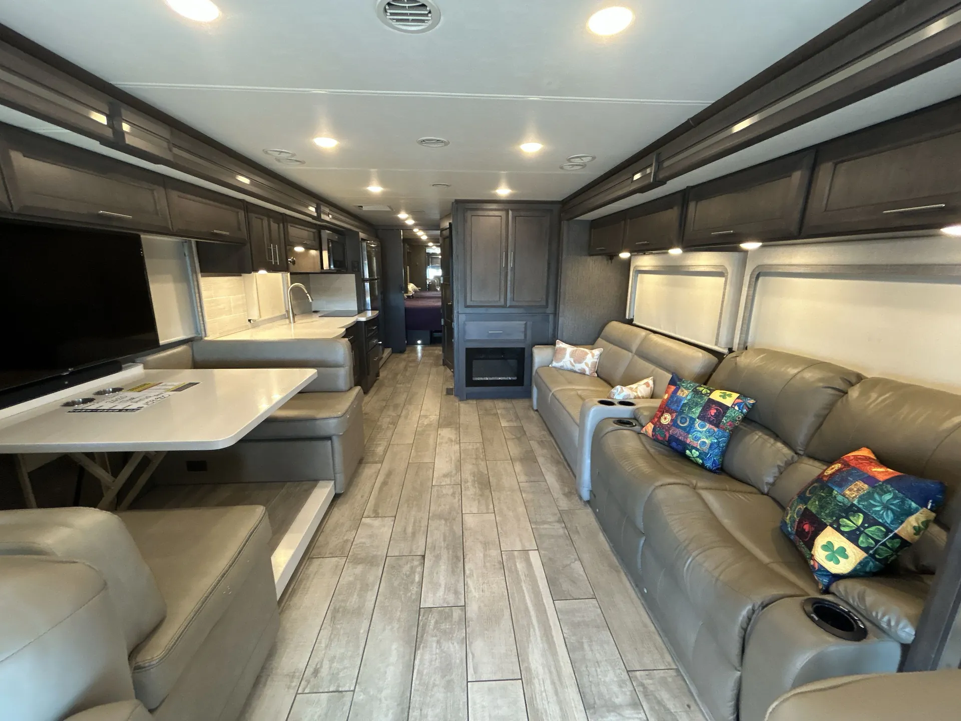 2020 Thor Motor Coach Aria 3902 — living area main