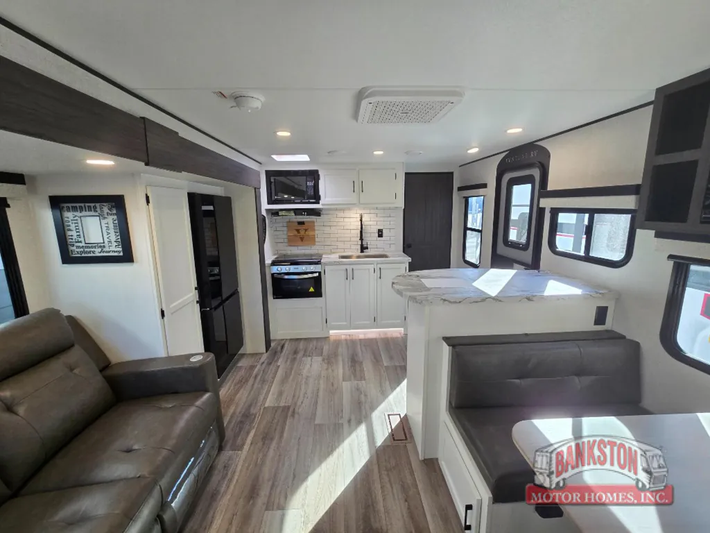 2026 Venture RV Stratus SR302VBH, Photos photo 27