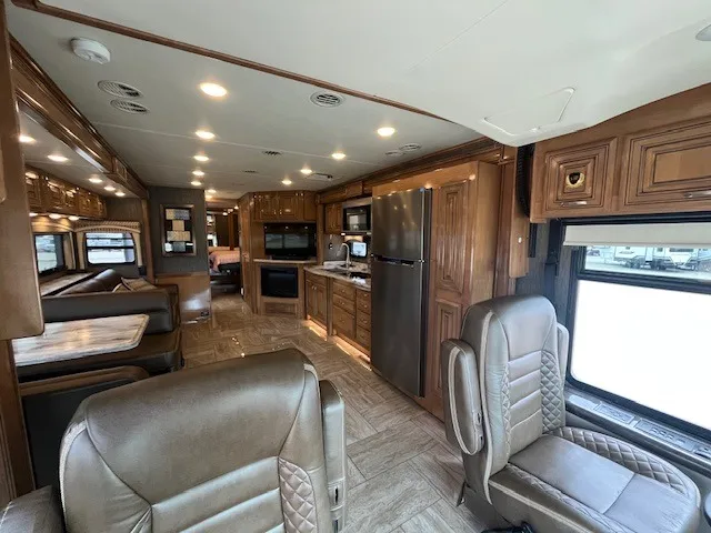 2019 Thor Motor Coach Aria Used    3601 - Photo 4