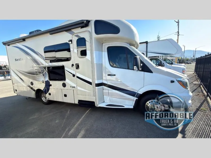 2018 Thor Motor Coach Siesta Sprinter 24SS - Photo 3