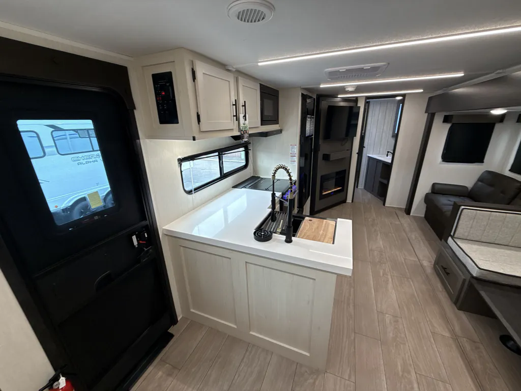 2026 Forest River Alpha Wolf 29TB, Photos photo 15