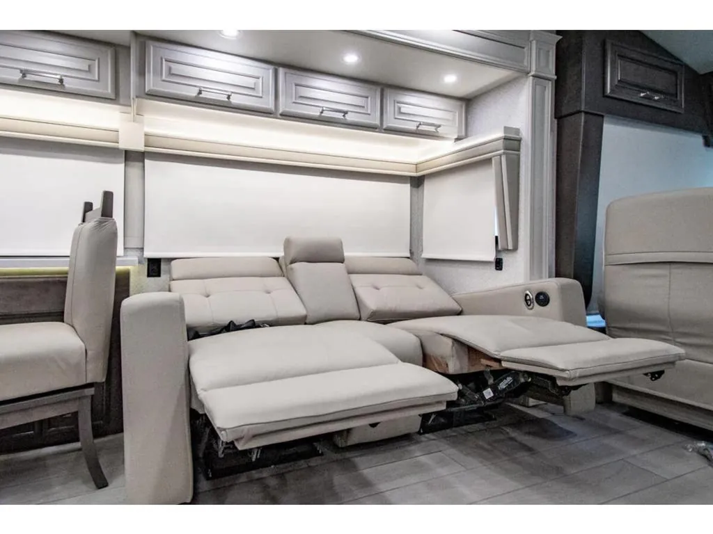 2026 Entegra Coach Aspire 44D, Photos photo 11
