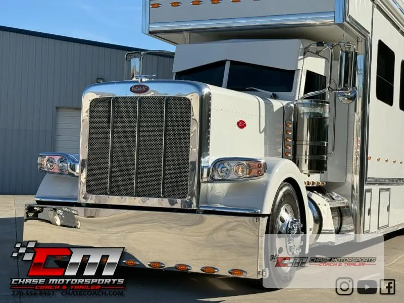 2025 5150 Custom Peterbilt 389 Toterhome Used    w/ 2025 Wildside Liftgate Trailer - Photo 2