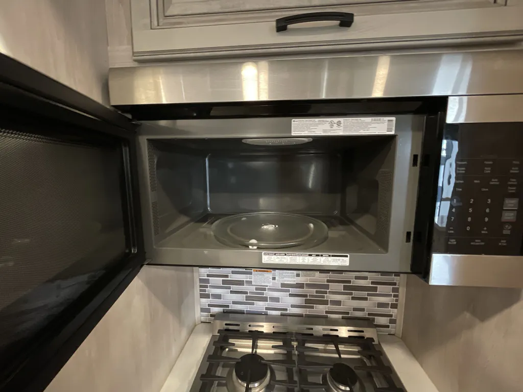 2022 Forest River Sandpiper Destination 420FL, Photos photo 18