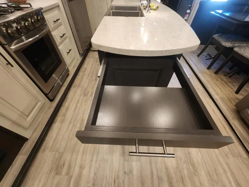 2021 Jayco Pinnacle 36FBTS, Photos photo 22