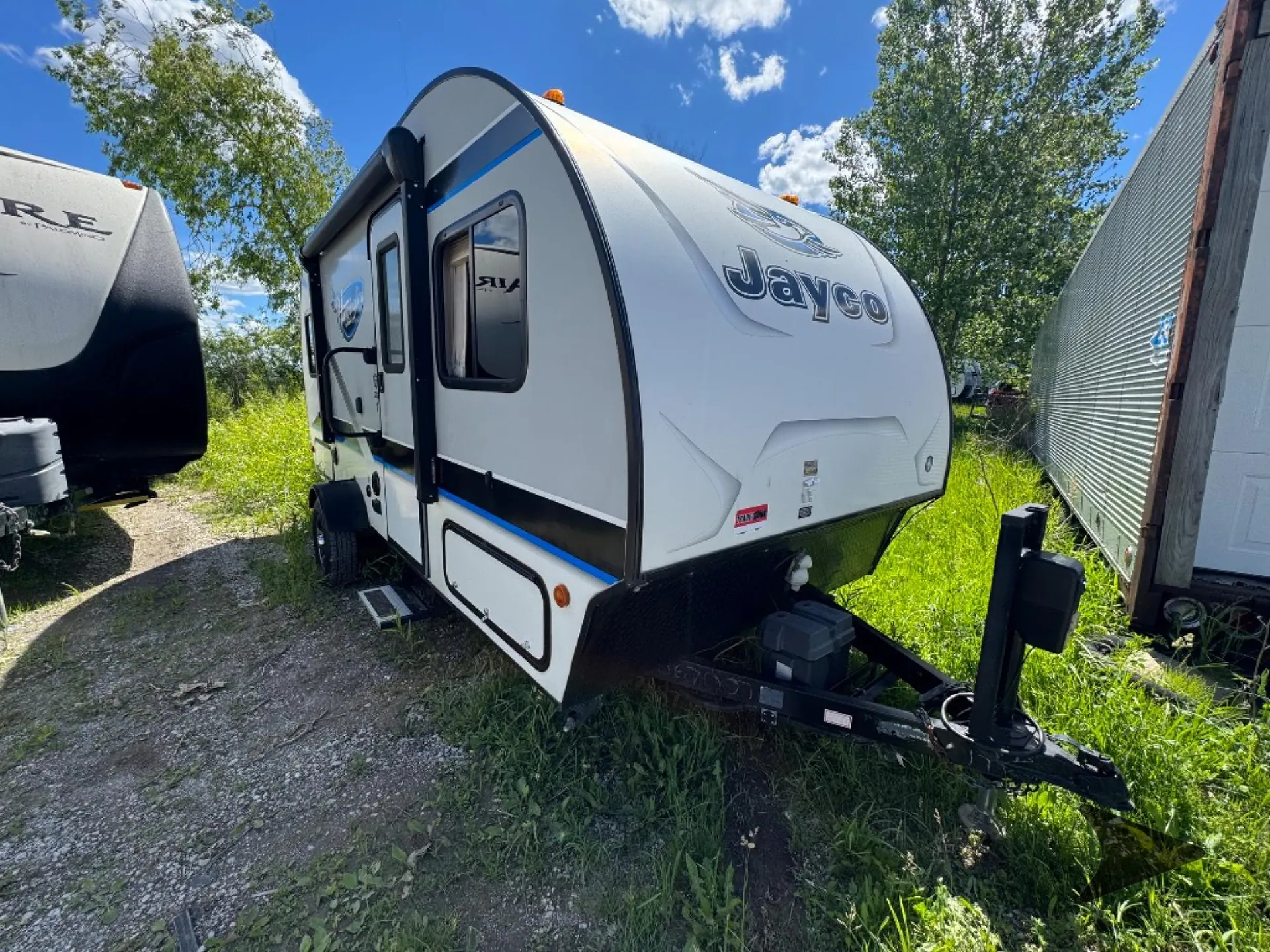 2017 Jayco Hummingbird 17FD - Photo 2
