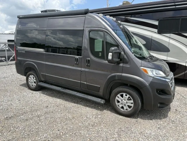 2025 Jayco Comet 18C - Photo 2