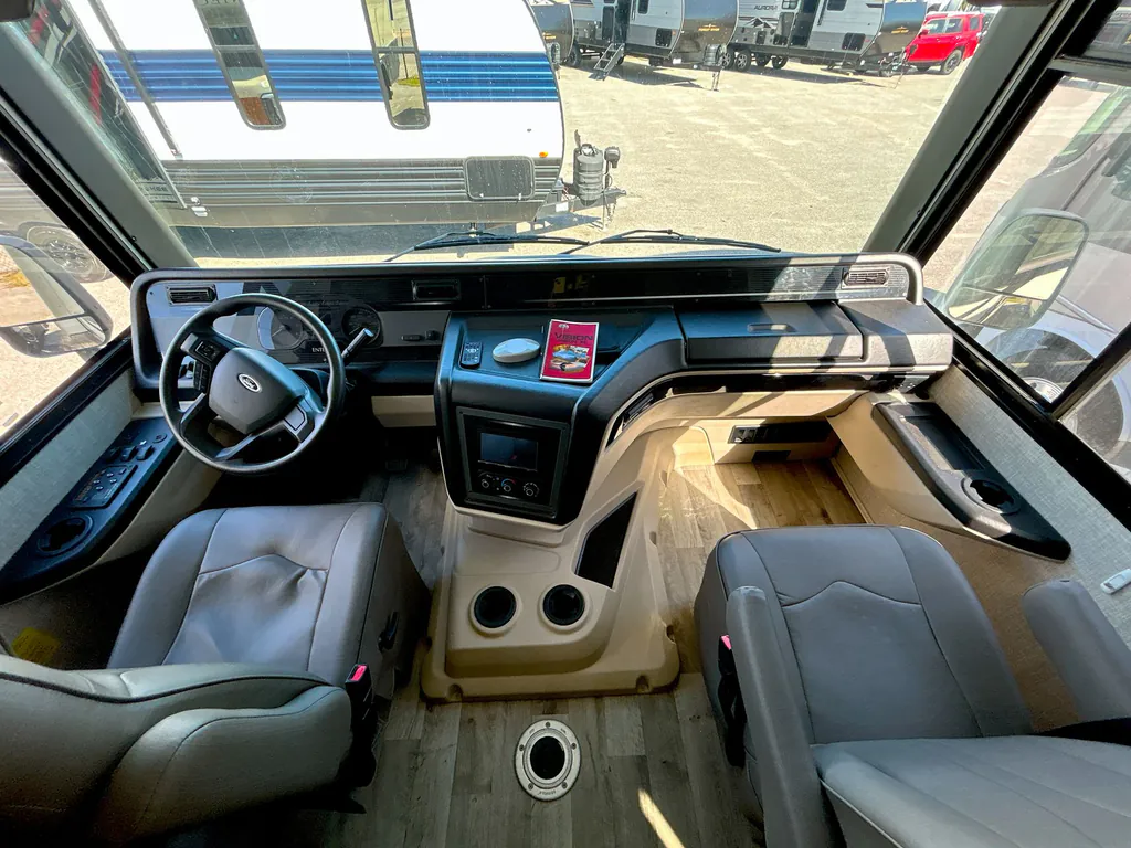 2022 Entegra Coach Vision 27A, Photos photo 5