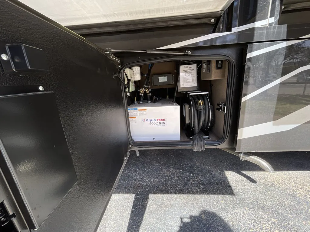 2026 Entegra Coach Aspire 44D, Photos photo 8