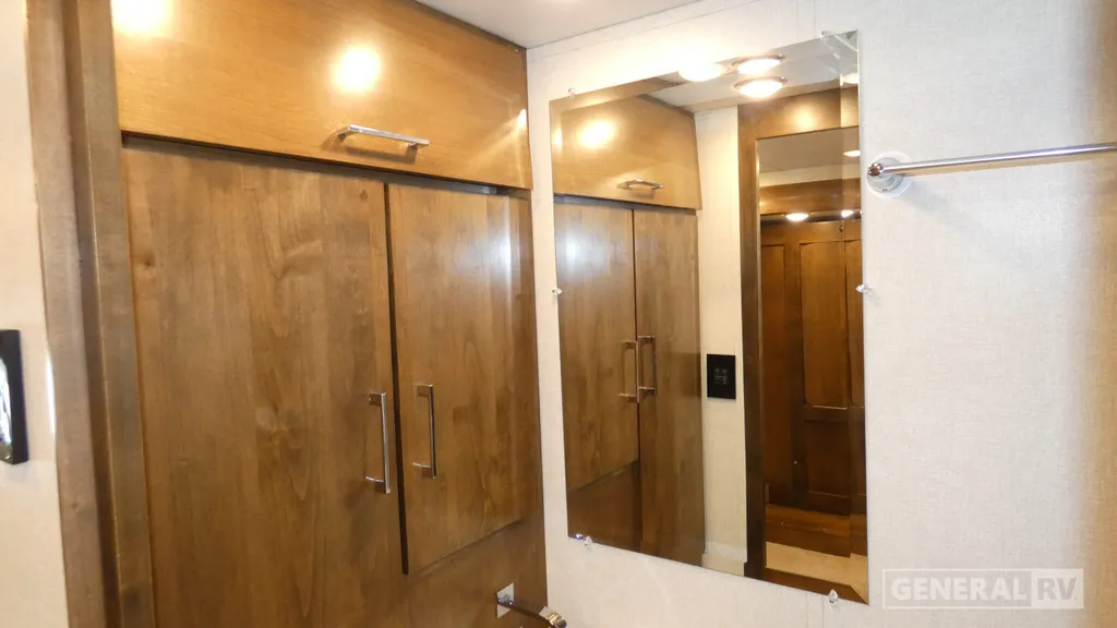 2019 Tiffin Wayfarer 24 FW, Photos photo 19