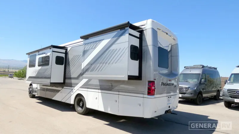 2026 Thor Motor Coach Pasadena SV 38FX - Photo 4