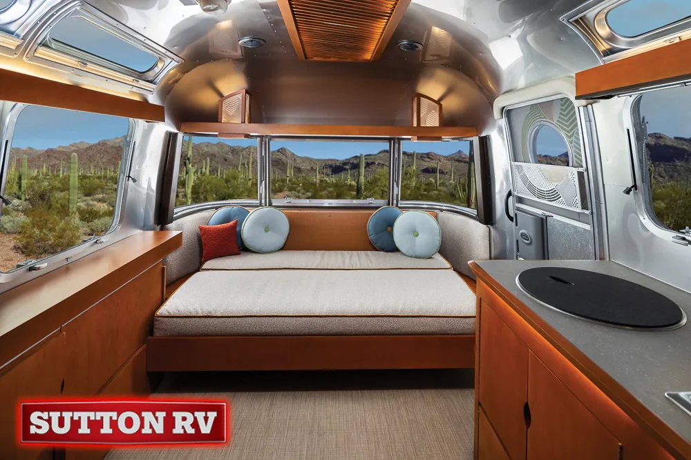 2026 Airstream Frank Lloyd Wright 28RB - Photo 4