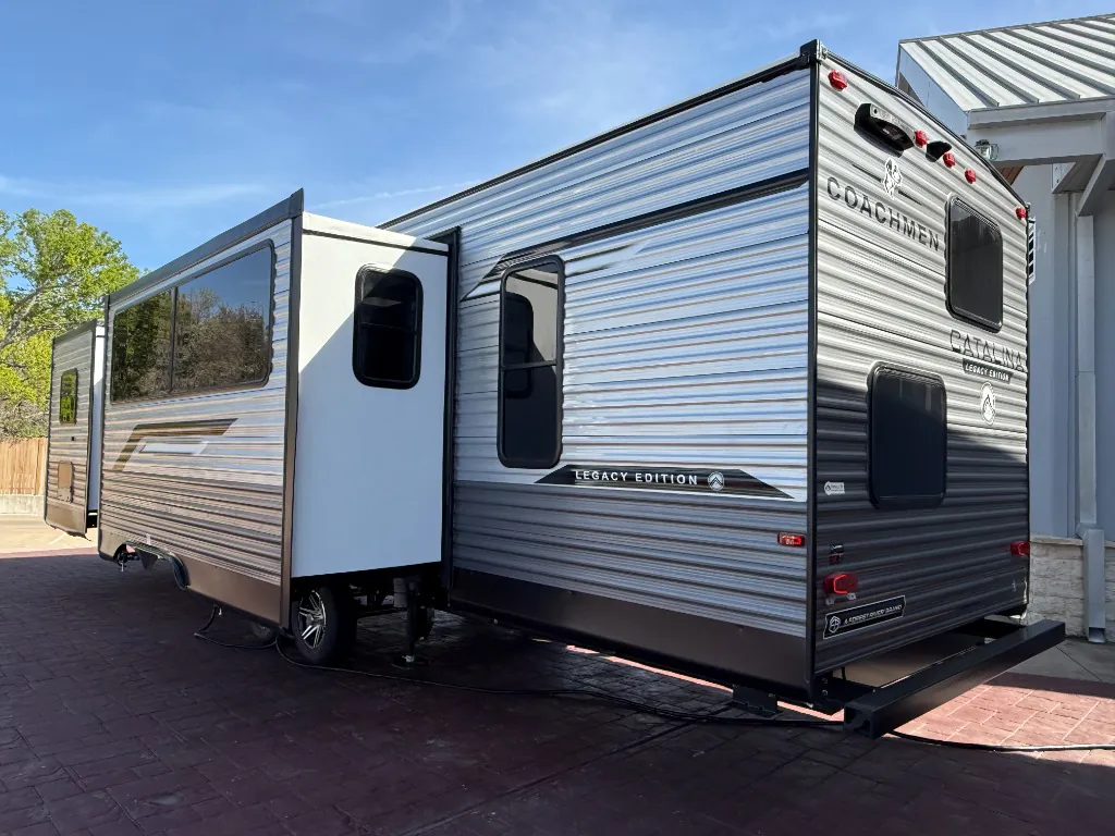 2026 Coachmen Catalina Legacy Edition 333DORM, Photos photo 6