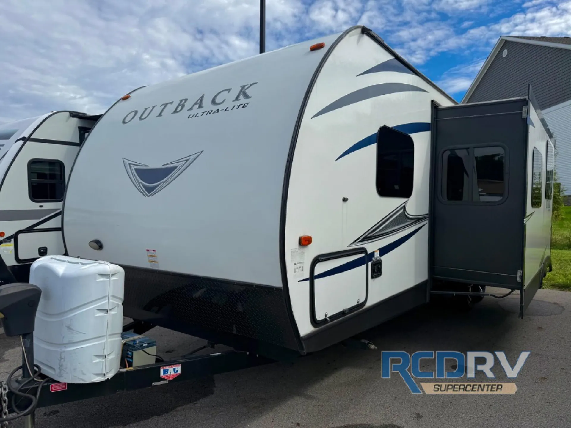 2017 Keystone Outback Ultra-Lite 276UBH - Photo 4