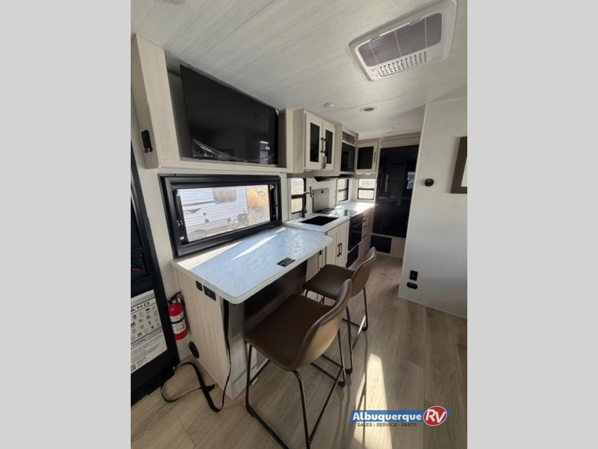 2026 Forest River Surveyor Legend 205RKLE — Photo 5