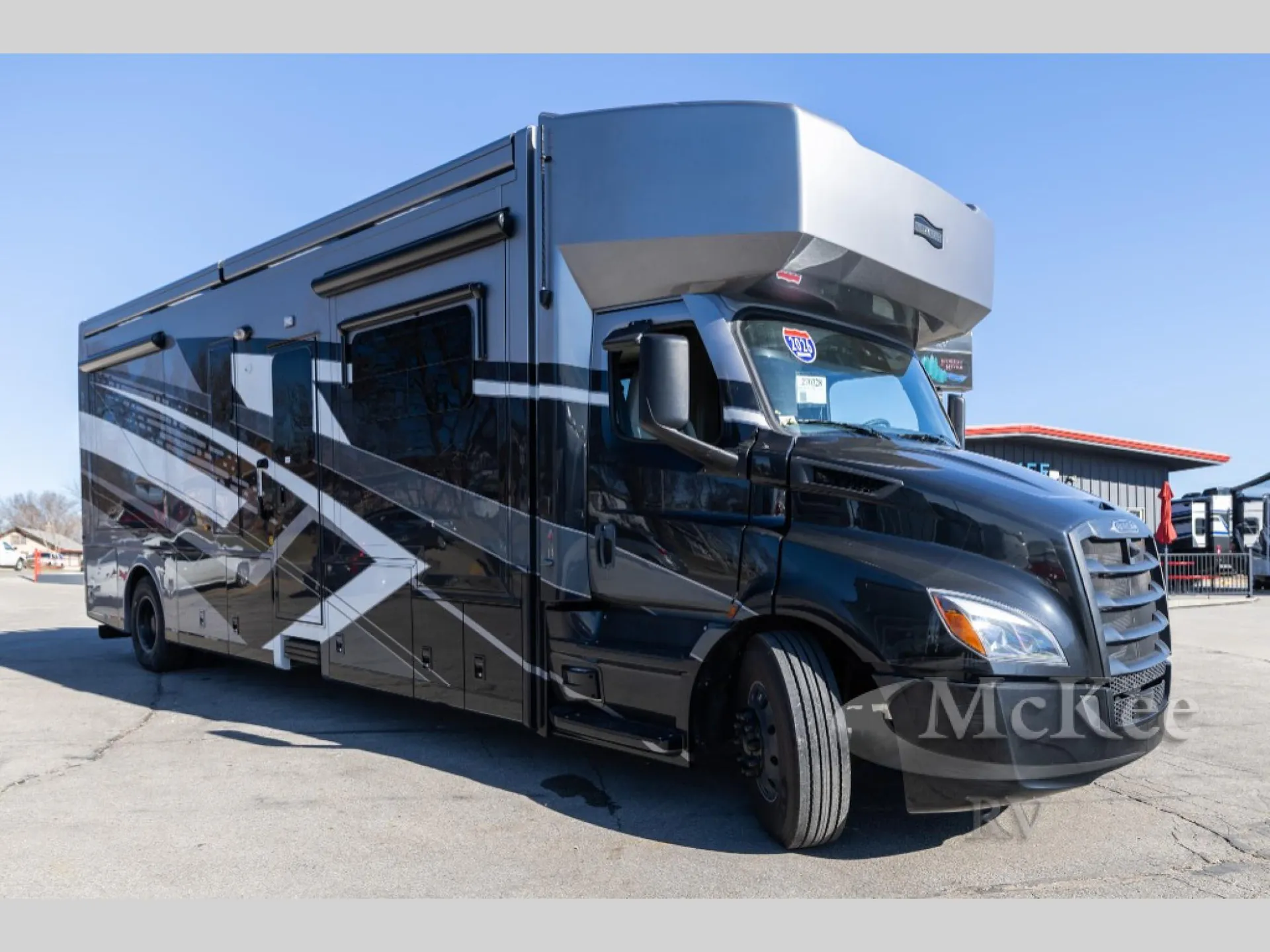 2026 Newmar Supreme Aire 3827 - Photo 2