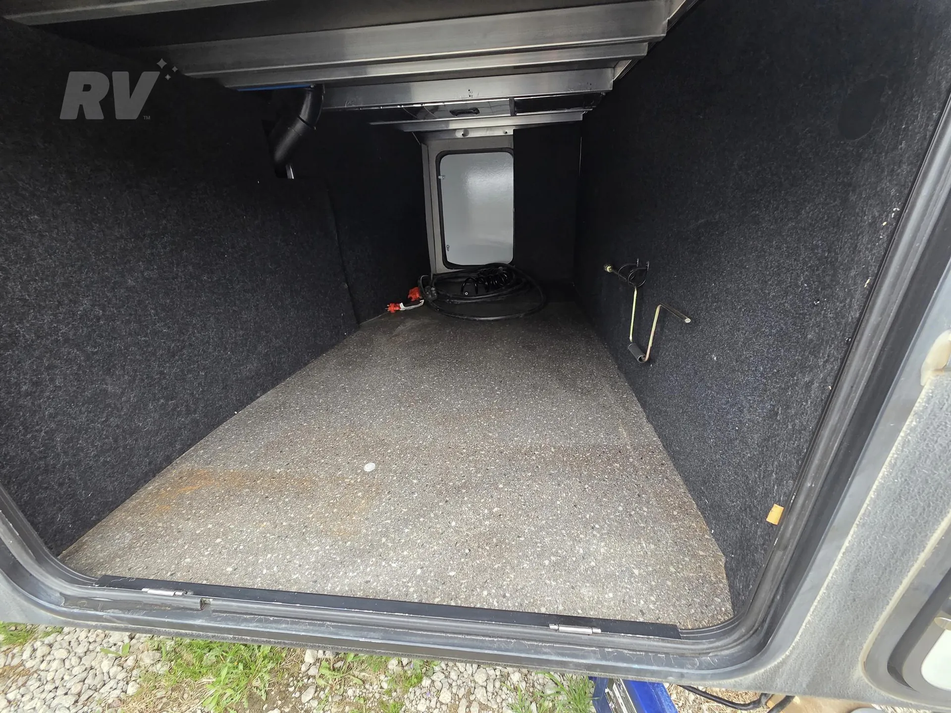 2020 Keystone Avalanche 332MK - Photo 4