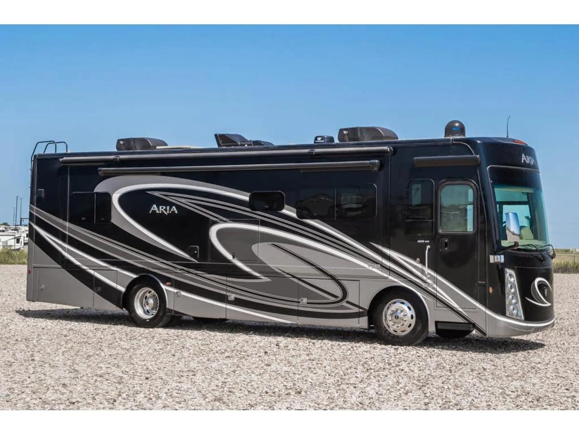 2022 Thor Motor Coach Aria 3401 - Photo 2