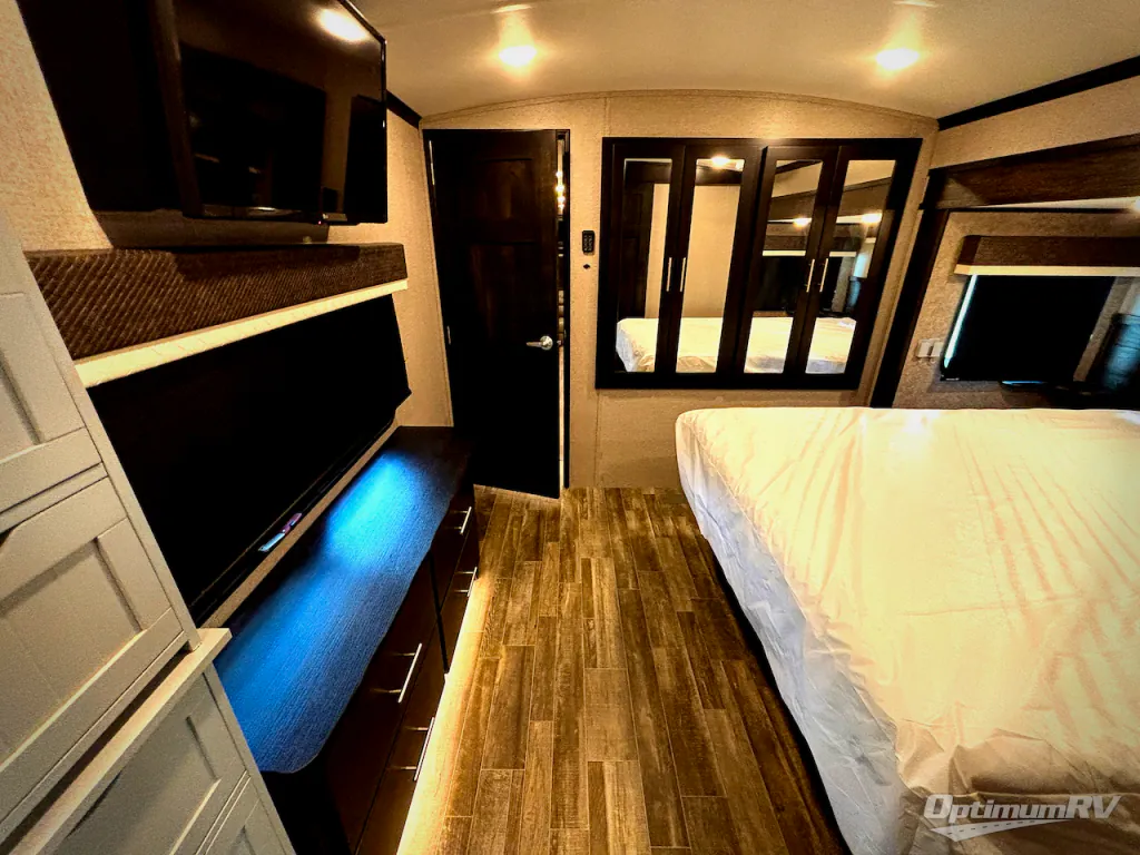 2021 Jayco North Point 387FBTS, Photos photo 11