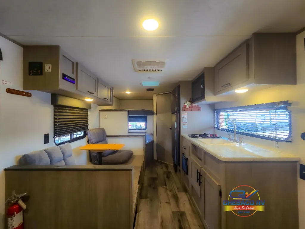 2024 Dutchmen Coleman Lantern LT 18BH, Photos photo 12