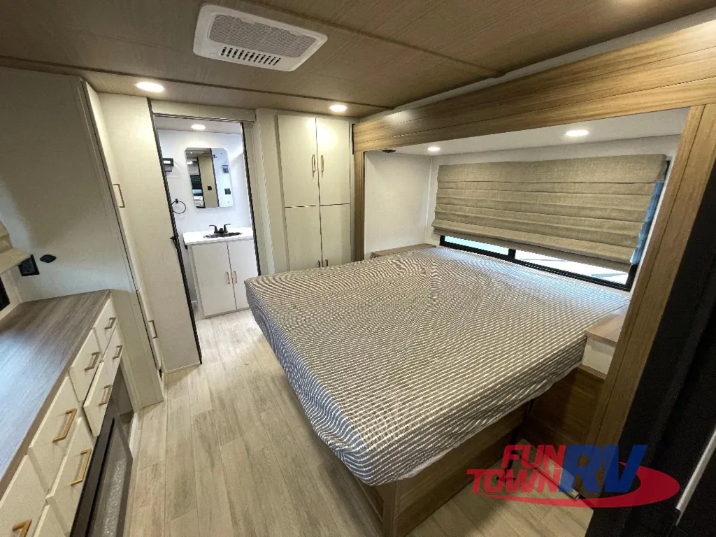 2026 Forest River Vibe Extreme Lite 2500FIK, Photos photo 29