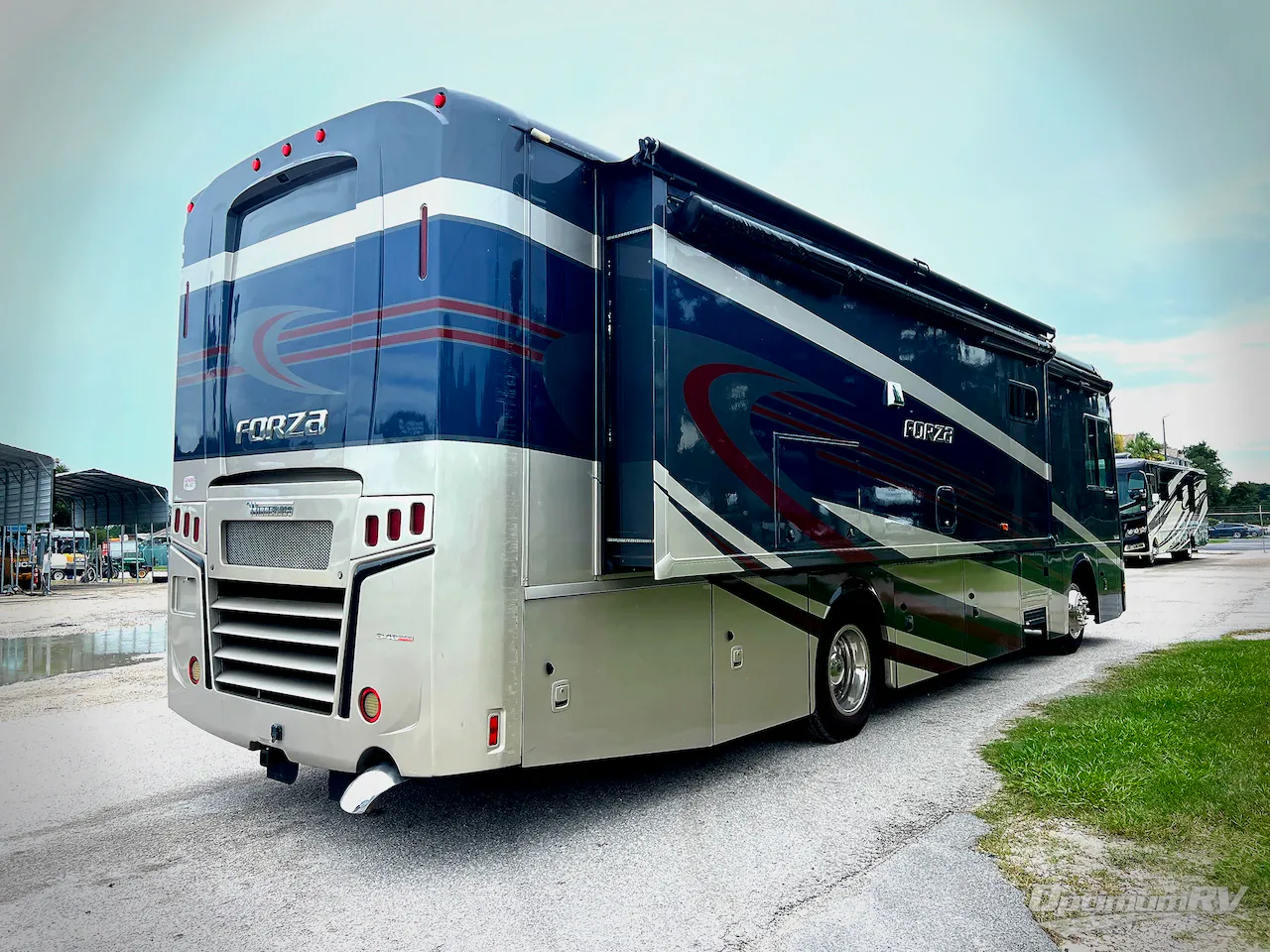 2019 Winnebago Forza 34T - Photo 4