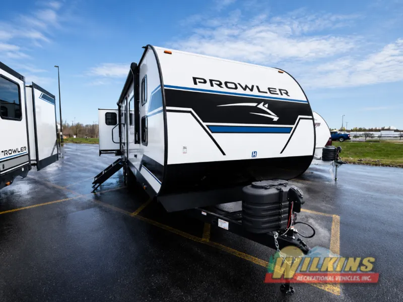 2025 Heartland Prowler 3212BH - Photo 2