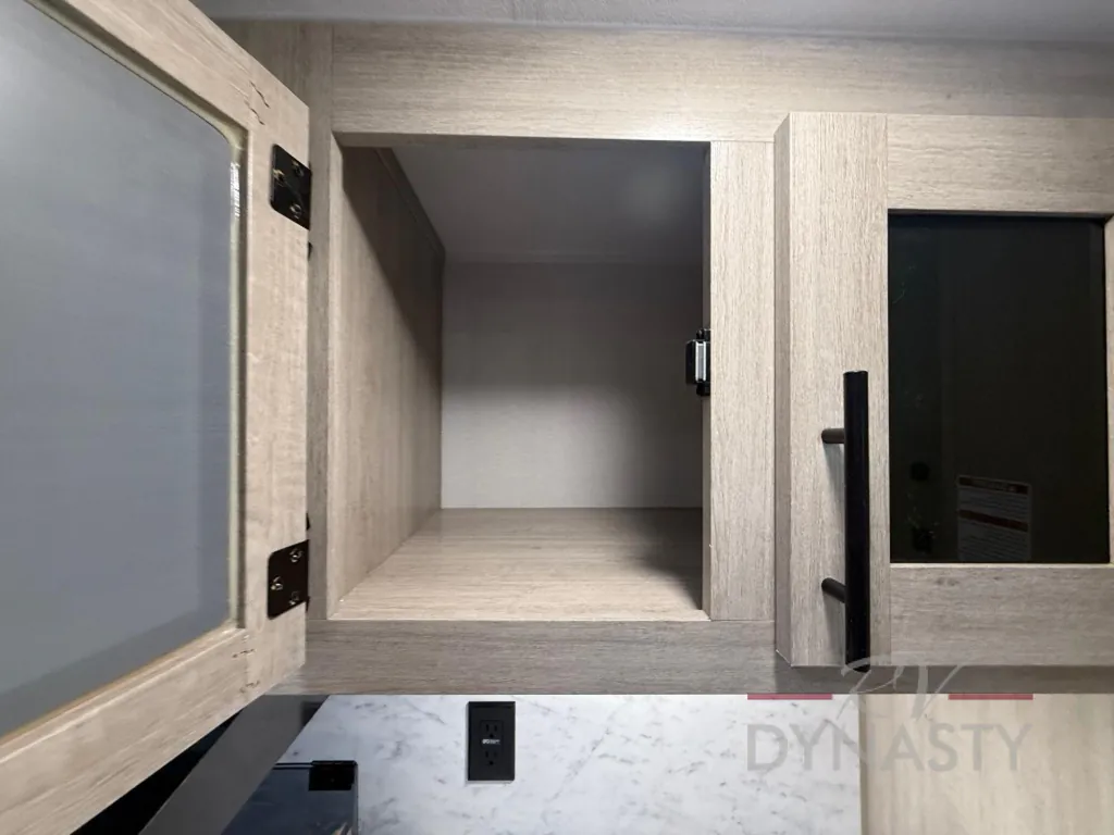 2027 East to West Della Terra 272RL, Photos photo 15