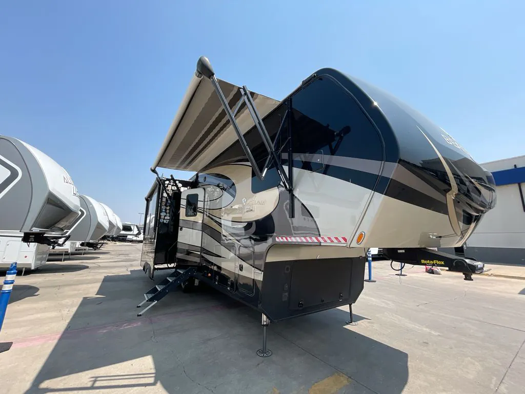 2019 Vanleigh Beacon 34RLB - Photo 3