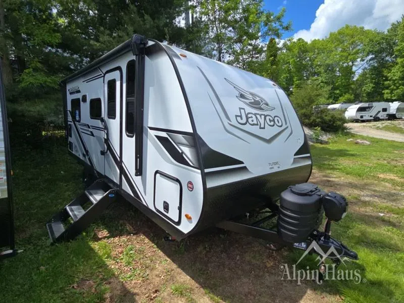 2026 Jayco Jay Feather 19MRK - Photo 2