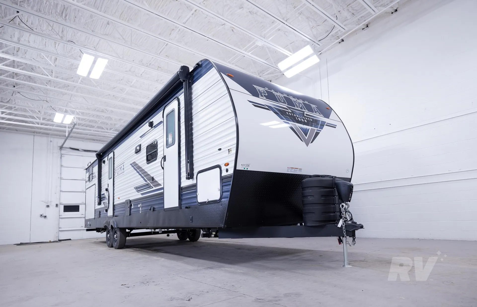 2024 Palomino Puma 31QBBH - Photo 2