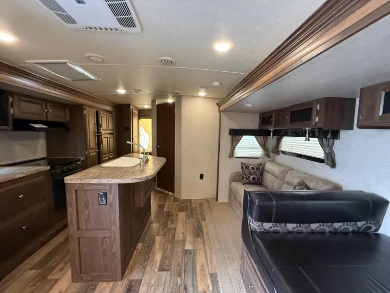 2017 Forest River Rockwood Roo 23IKSS - Photo 3