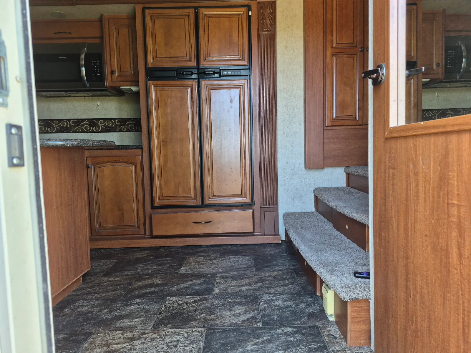 2013 Heartland Big Country 3450TS - Photo 4