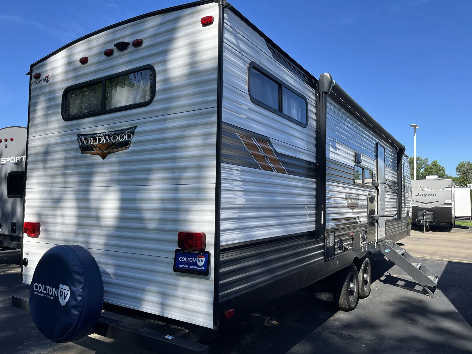 2022 Forest River Wildwood 29VBUD - Photo 3