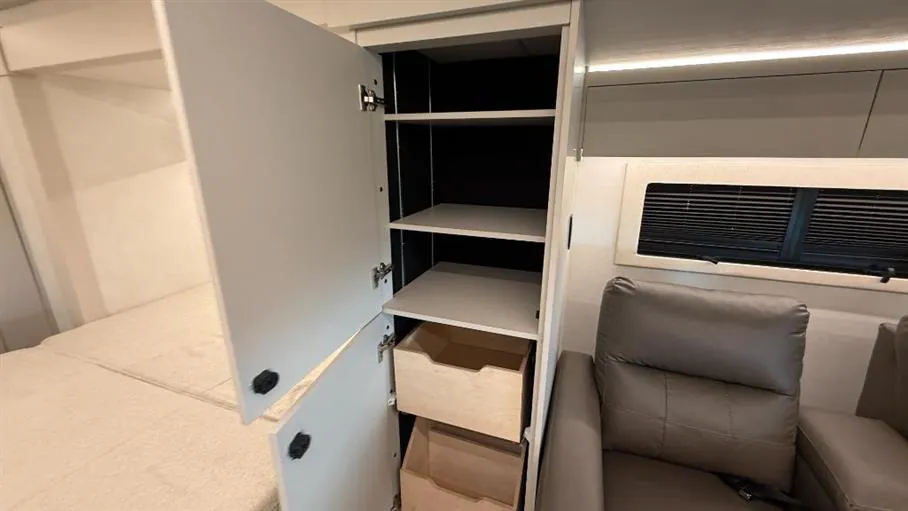 2027 Tiffin Wayfarer 25 PW, Photos photo 23