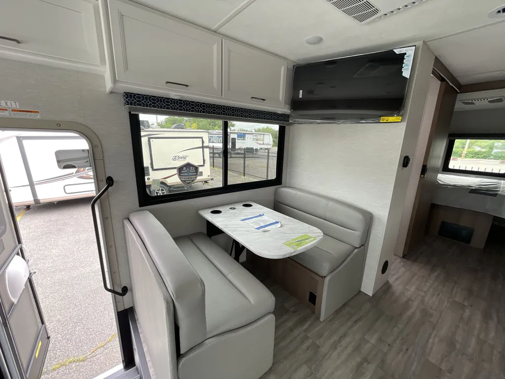 2026 Thor Motor Coach Freedom Traveler A29, Photos photo 13