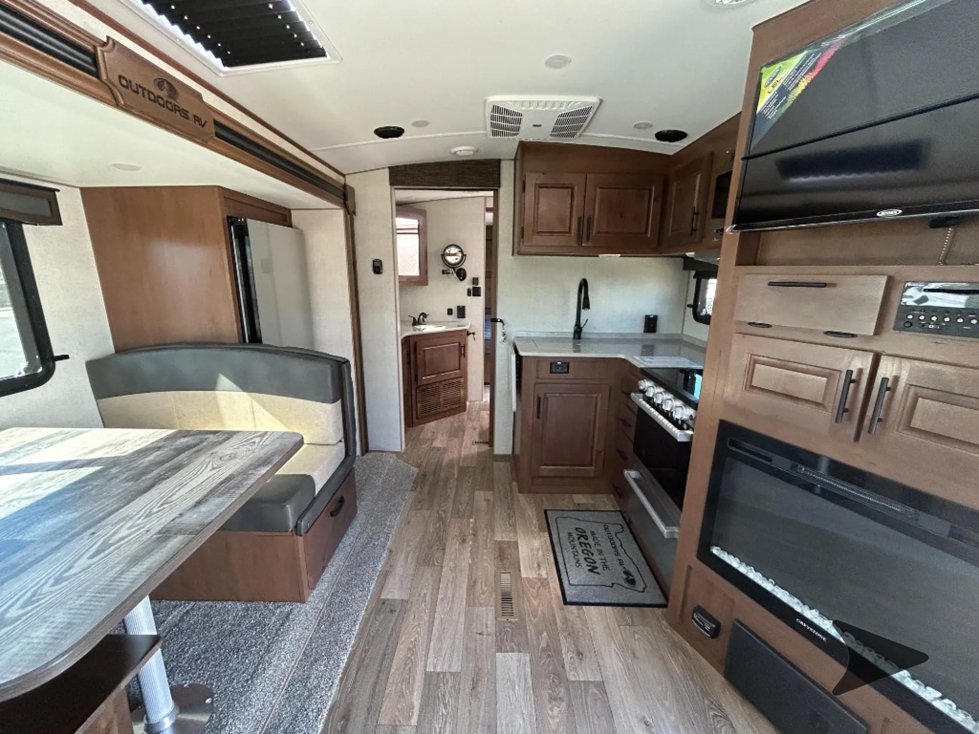 2026 Outdoors RV Mountain Series Black Stone 270RLS - Photo 4