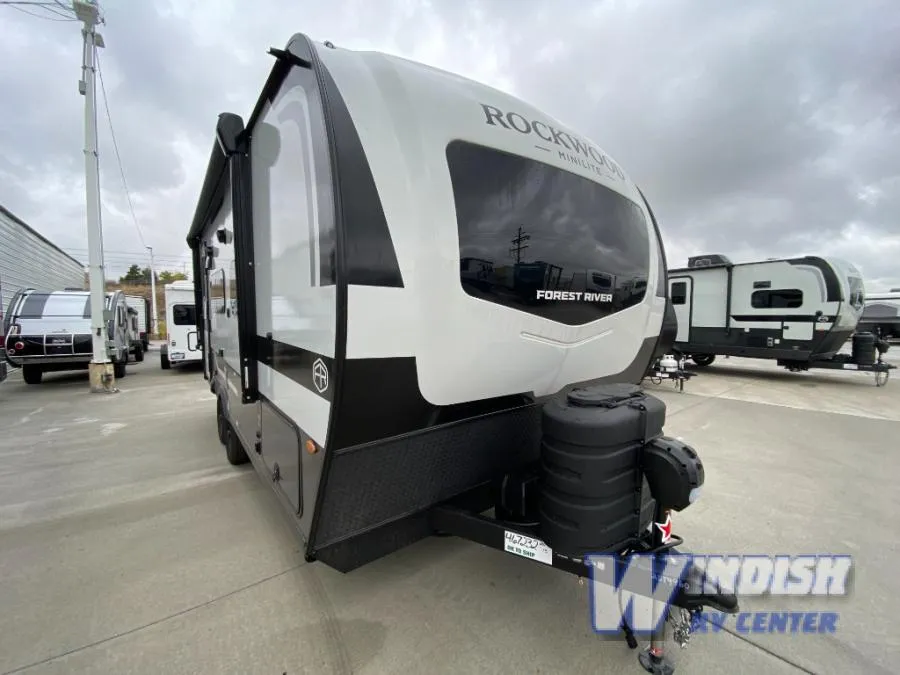 2026 Forest River Rockwood Mini Lite 2109S - Photo 2