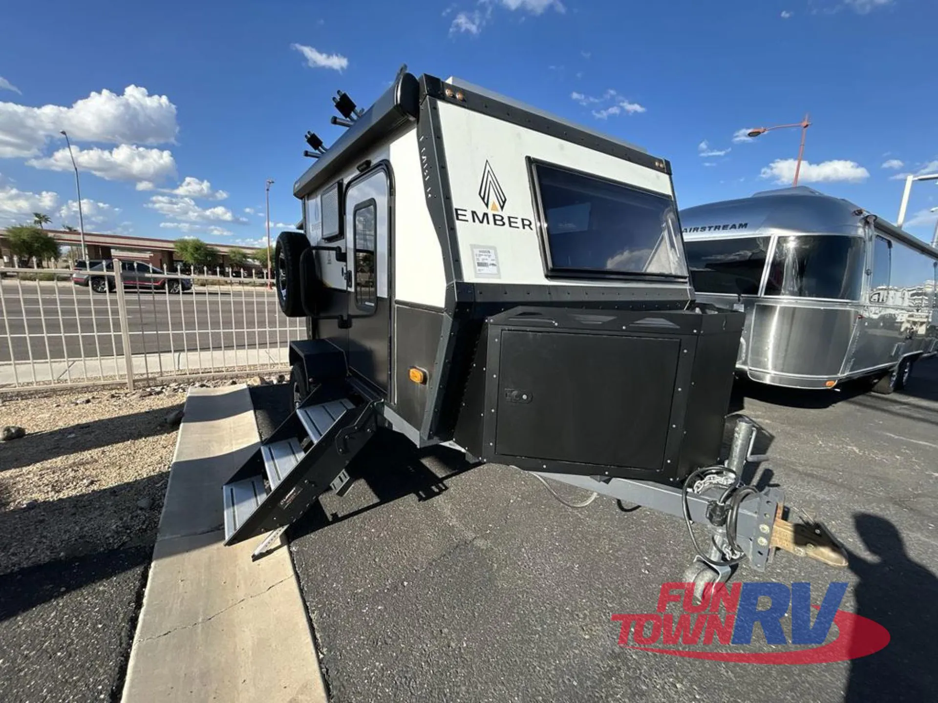 2022 Ember RV Overland ROK - Photo 2