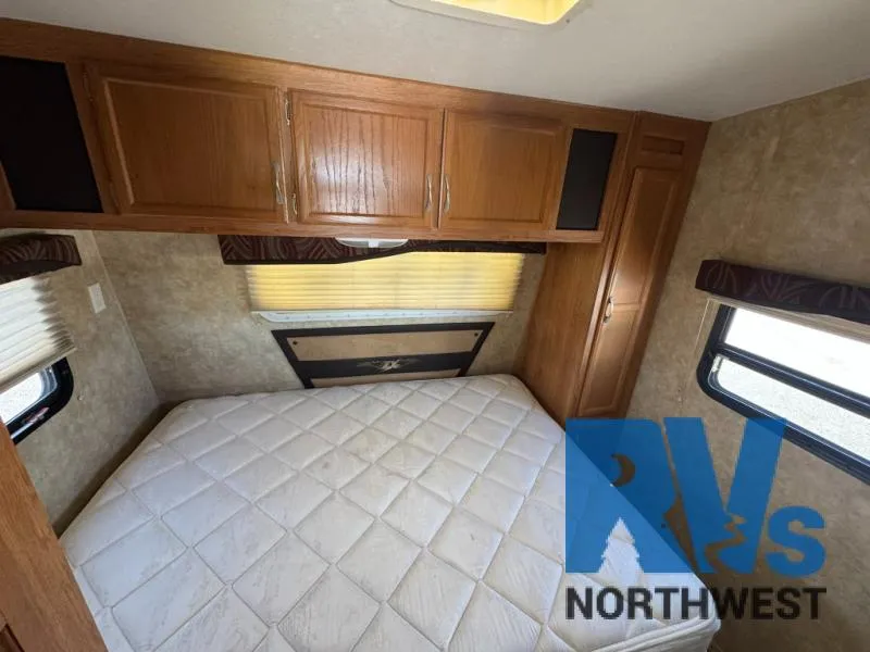 2009 Jayco Octane ZX 26Y - Photo 2