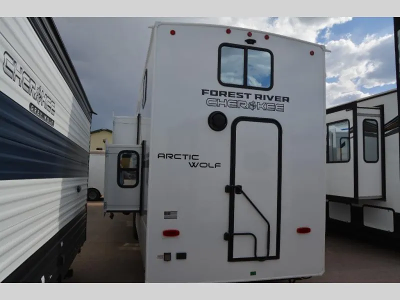 2026 Forest River Cherokee Arctic Wolf 38DST - Photo 3