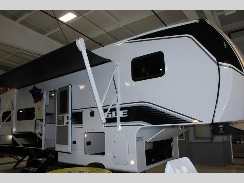 2026 Jayco Eagle SLE 24MLE - Photo 3