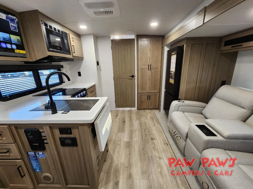 2027 Forest River Rockwood Mini Lite 2513S, Photos photo 11